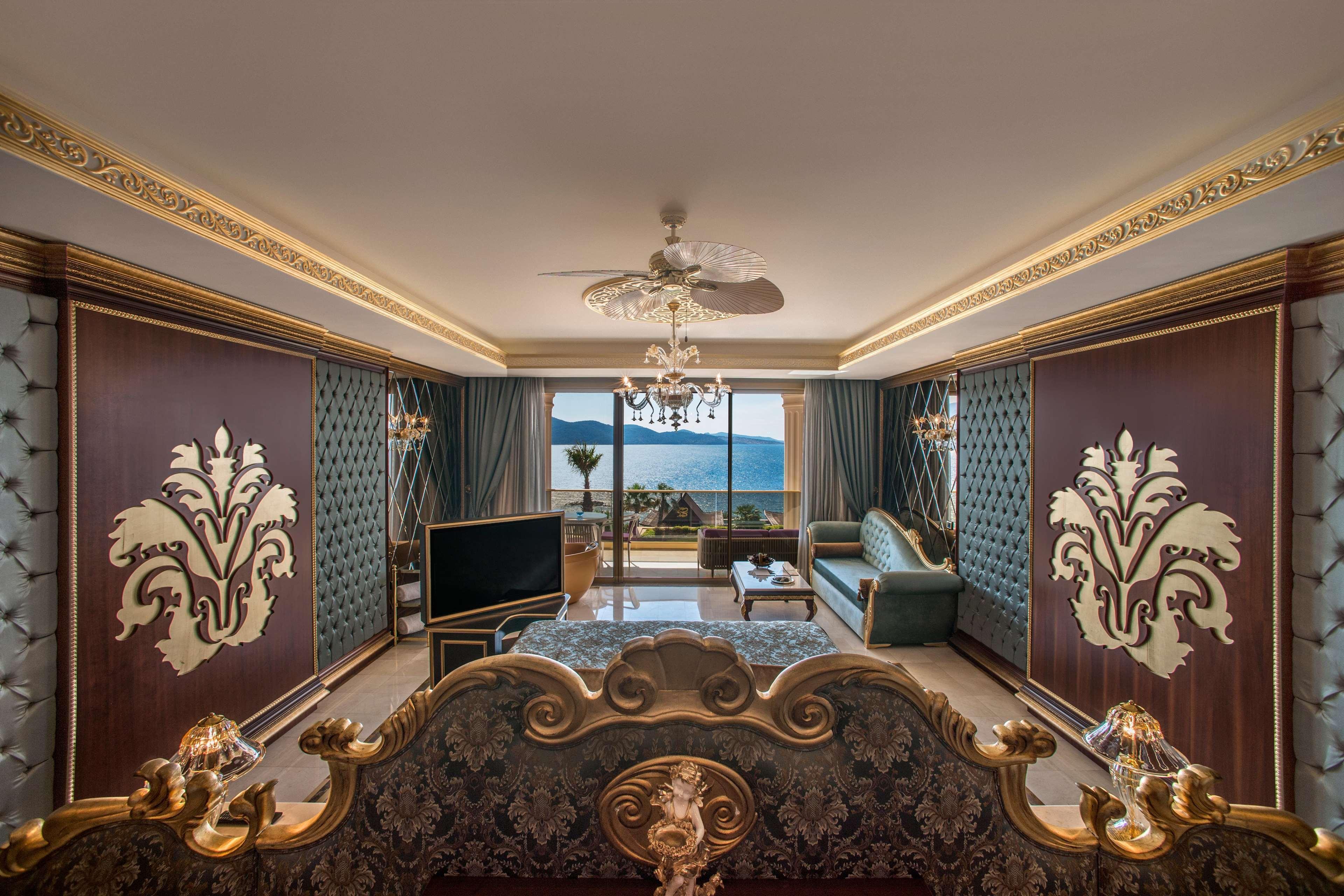 The Plaza Bodrum Torba Exterior photo