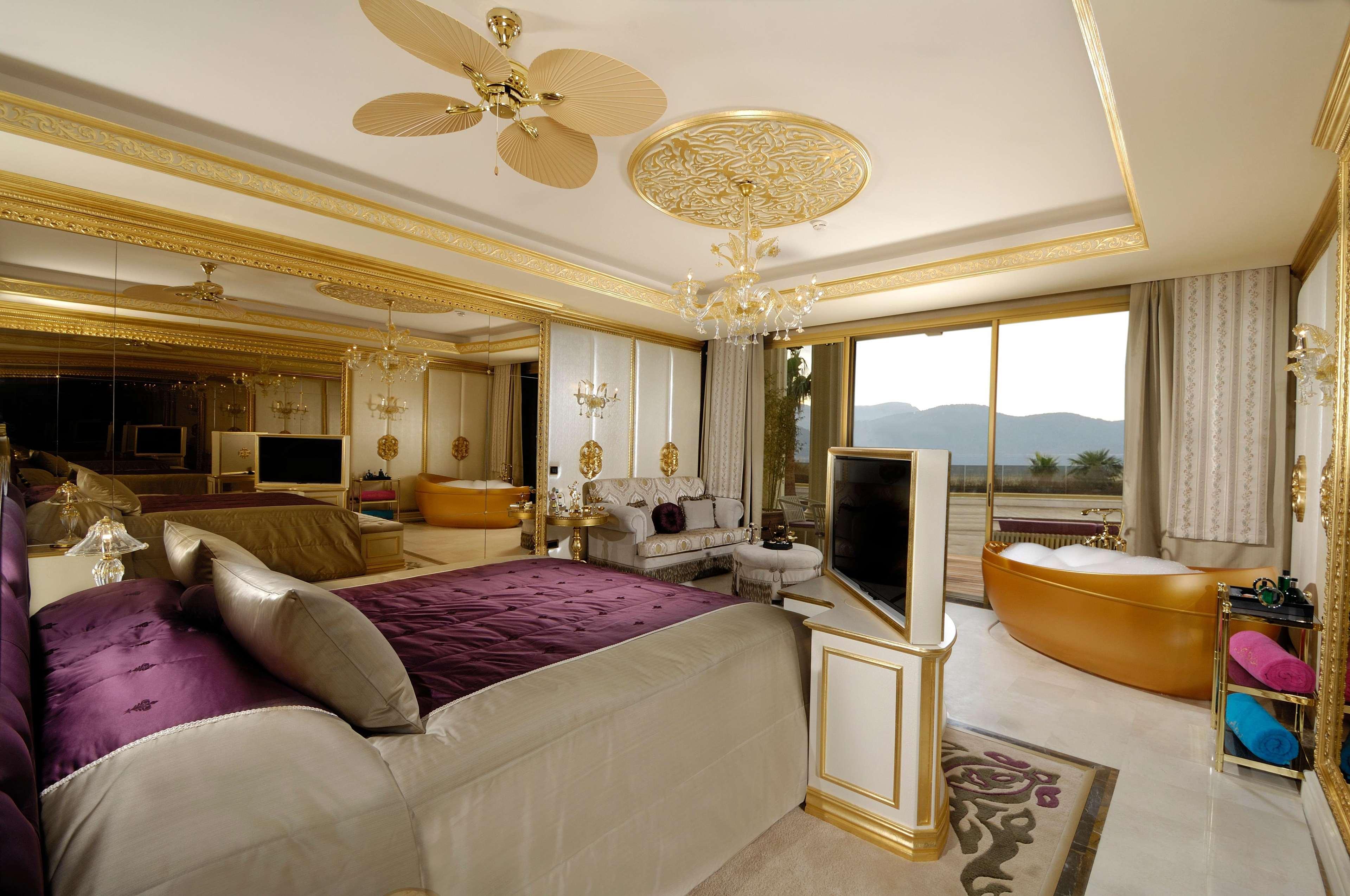 The Plaza Bodrum Torba Exterior photo