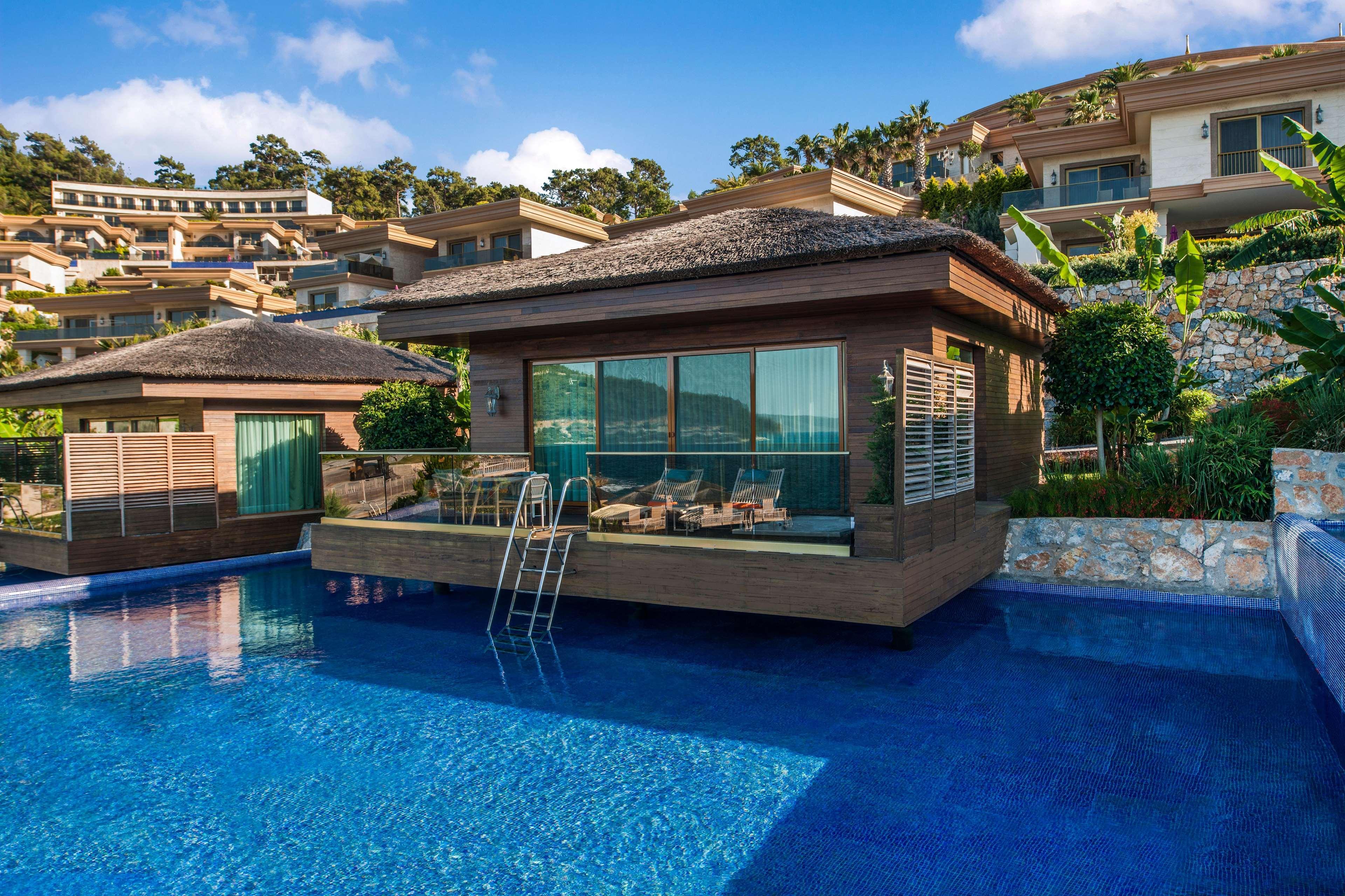 The Plaza Bodrum Torba Exterior photo